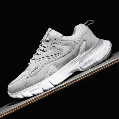 Αθλητικά ανδρικά παπούτσια με δεσμούς σε τρία χρώματα