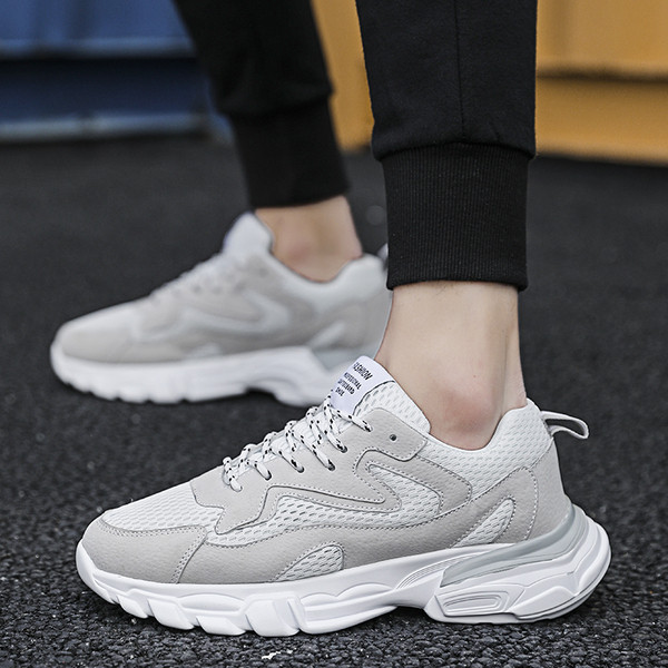 Αθλητικά ανδρικά παπούτσια με δεσμούς σε τρία χρώματα