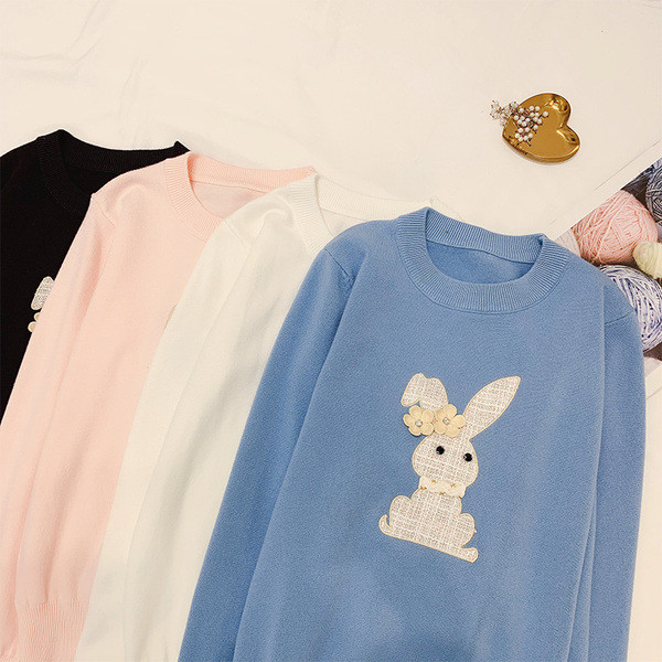 Pulover de dama modern cu broderie si element 3D in patru culori