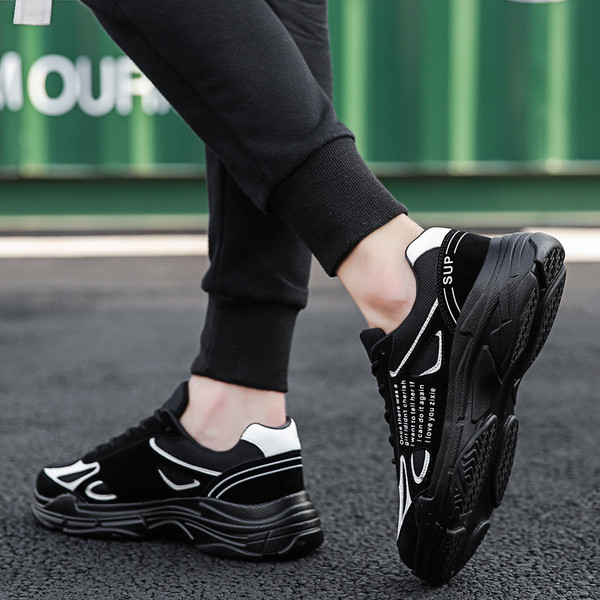 Αθλητικά γυναικεία  παπούτσια με κορδόνια και σκληρή σόλα σε τρία χρώματα