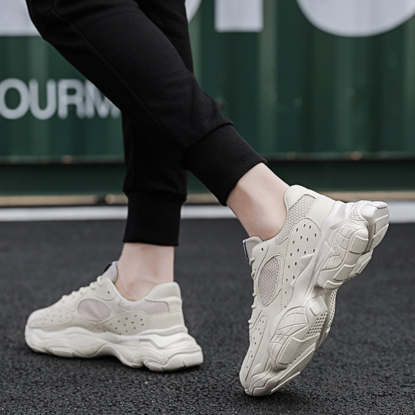 Férfi sportcipő fűzővel és durva talppal, három színben