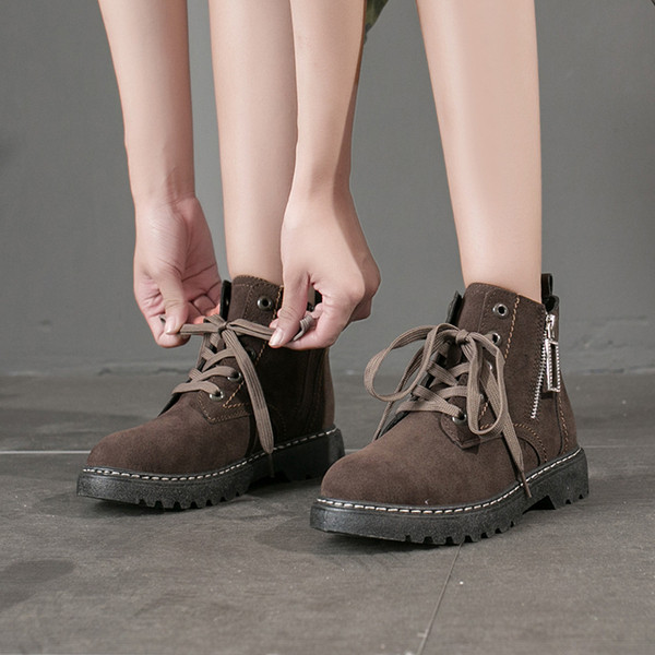 Cizme casual dama din piele intoarsa cu fermoar in negru si maro