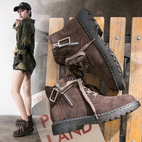 Cizme casual dama din piele intoarsa cu fermoar in negru si maro