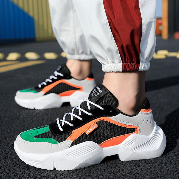 ΝΕΟ μοντέλο μοντέρνα αθλητικά ανδρικά παπούτσια με σκληρή σόλα σε τρία χρώματα