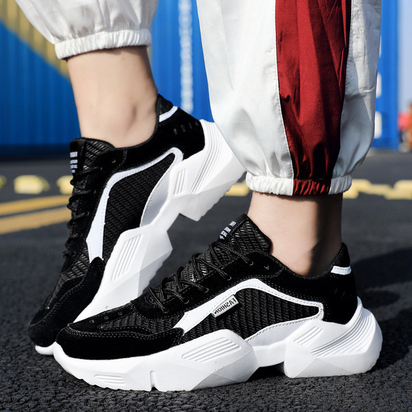 ΝΕΟ μοντέλο μοντέρνα αθλητικά ανδρικά παπούτσια με σκληρή σόλα σε τρία χρώματα