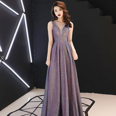 Stílusos női hosszú ruha tüllel és fényes hatással három színben