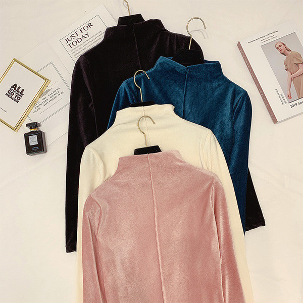 Polo de dama modern din catifea cu mai multe culori