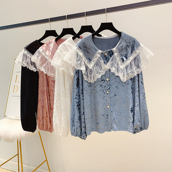 Γυναικεία  μπλούζα με βελούδο και με δαντέλα σε τέσσερα χρώματα