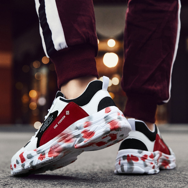 Καθημερινά ανδρικά αθητικά παπούτσια σε μπλε, μοβ και κόκκινο χρώμα