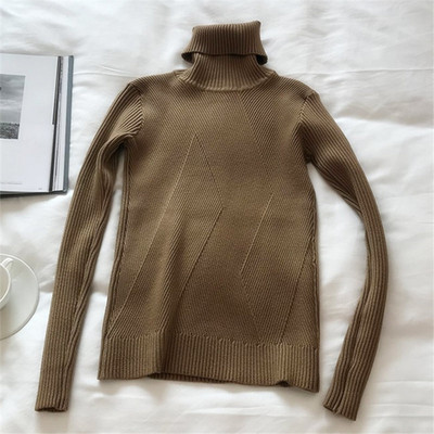 Pulover de dama modern cu guler polo in bej, negru si maro