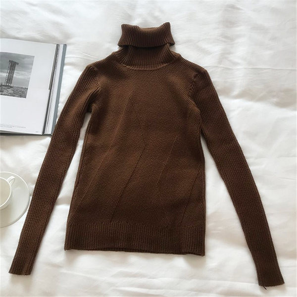 Pulover de dama modern cu guler polo in bej, negru si maro