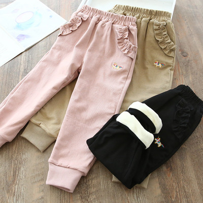Нов модел детски панталони за момичета  с бродерия и джобове в кафяв,розов и черен цвят