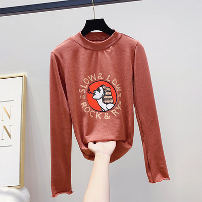 Bluză de damă modernă cu aplicație în mai multe culori