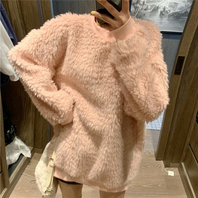 Pulover de puf de damă cu decolteu rotund în roz și alb