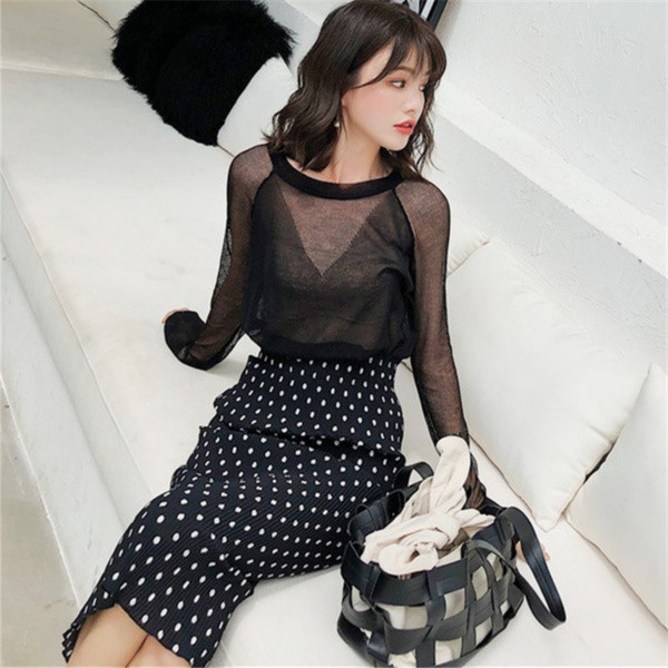 Μοντέρνα γυναικεία μπλούζα με μακριά μανίκια με ωοειδές λαιμόκοψη σε διάφορα χρώματα