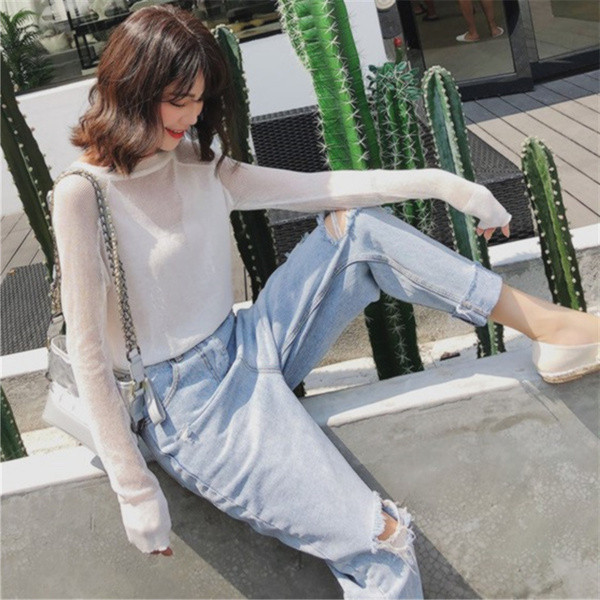 Μοντέρνα γυναικεία μπλούζα με μακριά μανίκια με ωοειδές λαιμόκοψη σε διάφορα χρώματα