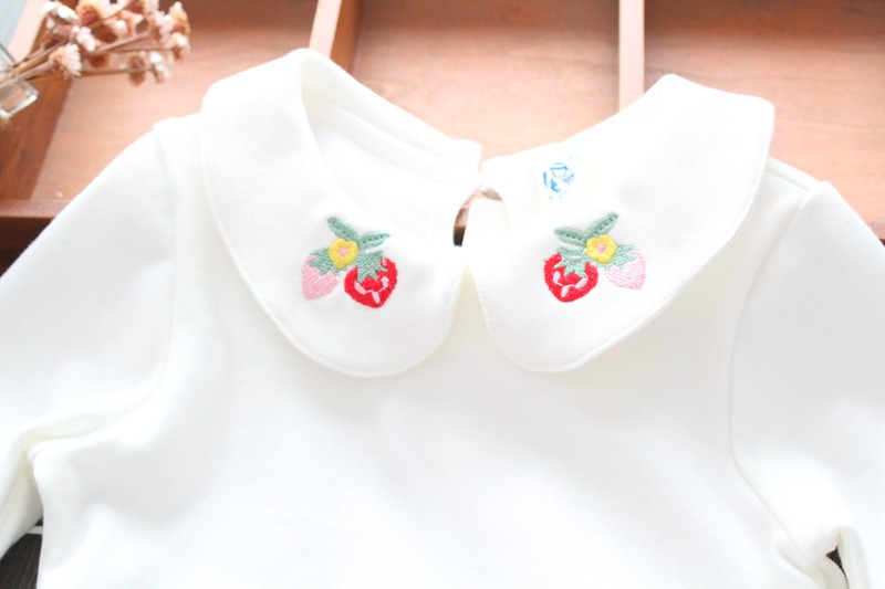 Νέο μοντέλο παιδικό μπλουζάκι με κεντήματα σε λευκό χρώμα