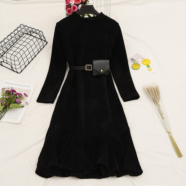 Γυναικείο casual φόρεμα με μακριά μανίκια και οβάλ λαιμόκοψη σε τέσσερα χρώματα