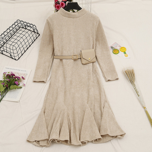 Γυναικείο casual φόρεμα με μακριά μανίκια και οβάλ λαιμόκοψη σε τέσσερα χρώματα