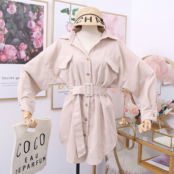 Modern női ing övvel és zsebekkel több színben