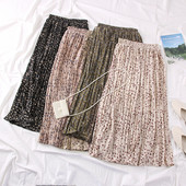 Fusta de dama actuala cu model - model croiat in mai multe culori