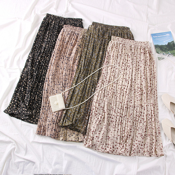 Fusta de dama actuala cu model - model croiat in mai multe culori