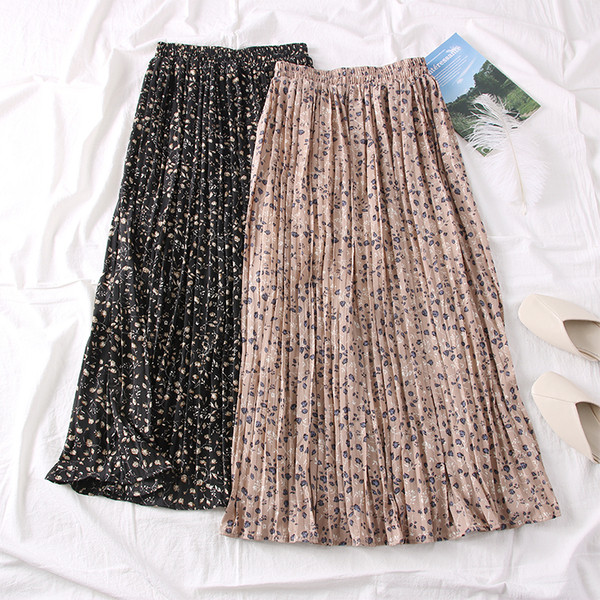 Fusta de dama actuala cu model - model croiat in mai multe culori