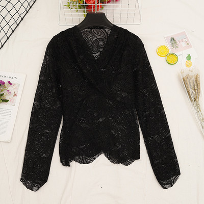 Bluză de damă cu decolteu spitz și mâneci lungi în mai multe culori