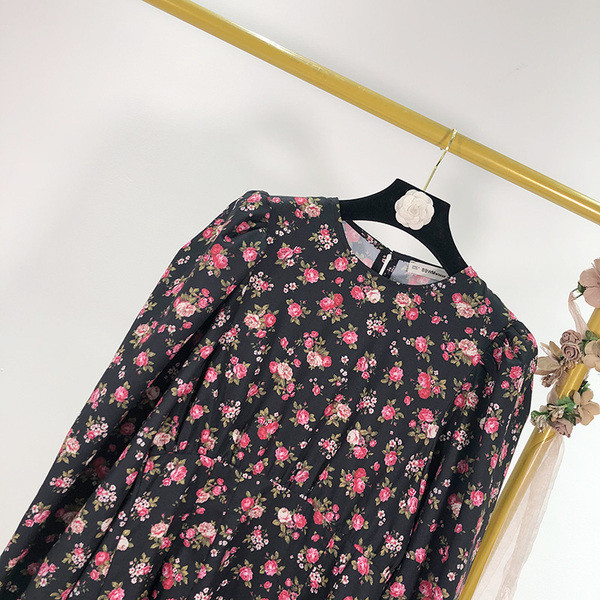 Rochie de croi lung cu model floral