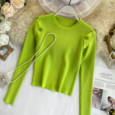 Pulover casual de dama cu decolteu oval si nasturi in verde si negru