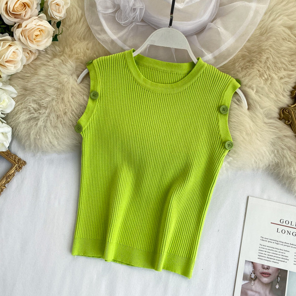 Pulover casual de dama cu decolteu oval si nasturi in verde si negru