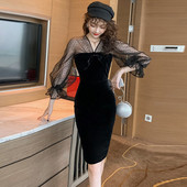 Κομψό λεπτό φόρεμα με τούλι σε μαύρο χρώμα