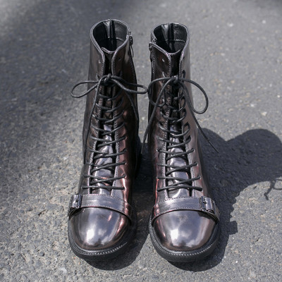 Ghete de dama moderne cu element metalic