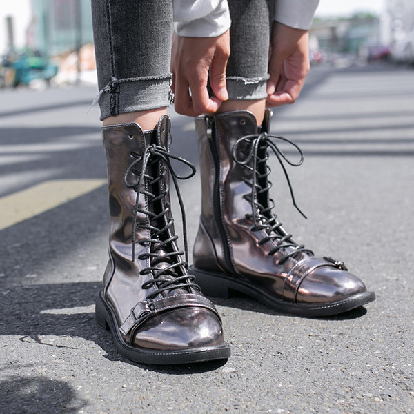 Ghete de dama moderne cu element metalic