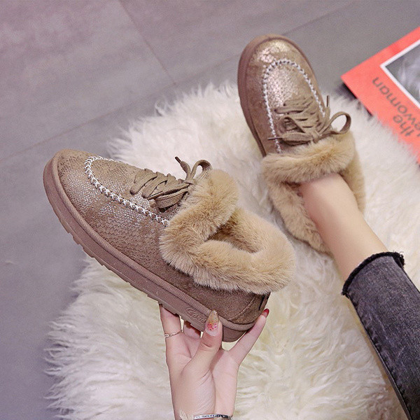 Γυναικείες χειμωνιάτικες μπότες με απαλή επένδυση και κορδόνια σε τρία χρώματα