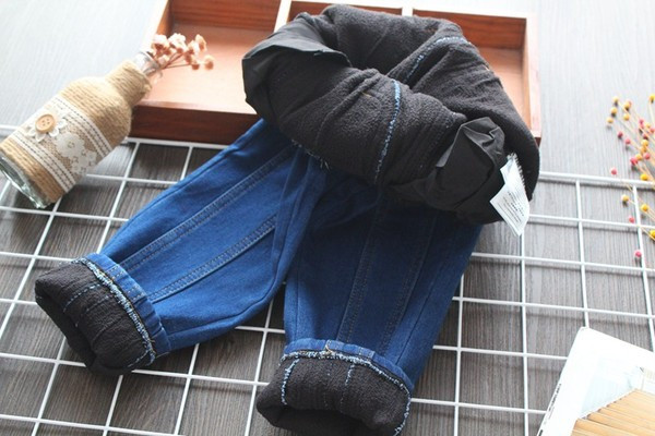 Alkalmi gyerekfarmer színes kék gombokkal lányoknak