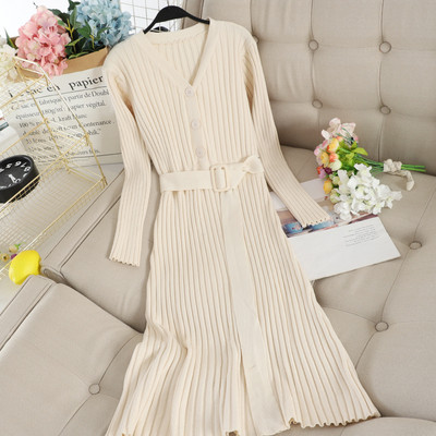 Rochie casual de dama tricotata cu decolteu spitz si nasturi in mai multe culori