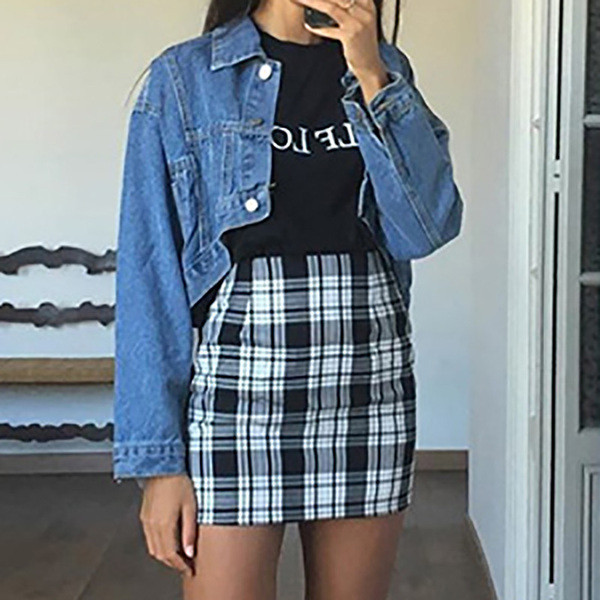 Fusta de dama in carouri model nou cu talie inalta in negru