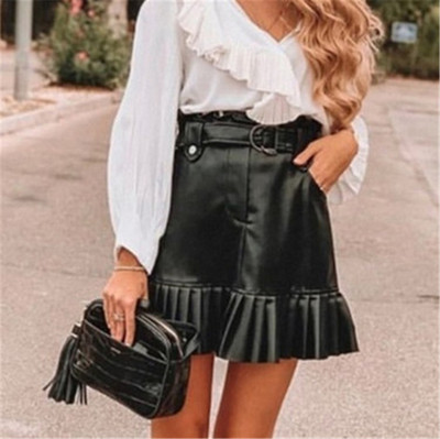 Γυναικεία καθημερινή φούστα με έκο δέρμα σε μπορντό και μαύρο χρώμα με  ζώνη