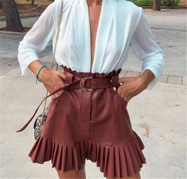 Γυναικεία καθημερινή φούστα με έκο δέρμα σε μπορντό και μαύρο χρώμα με  ζώνη