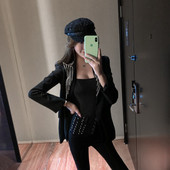 Jachetă modernă pentru femei în alb și negru