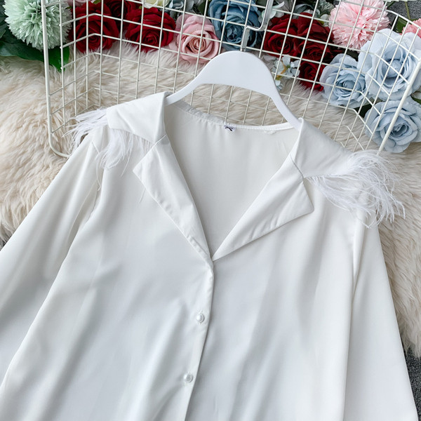 Μοντέρνο γυναικείο πουκάμισο με κολάρο και κουμπιά σε διάφορα χρώματα