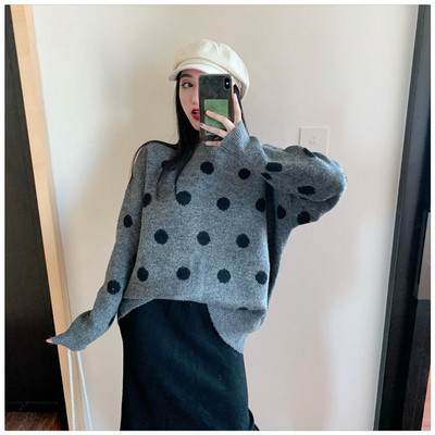 Pulover gros de dama cu puncte maro, gri si negre