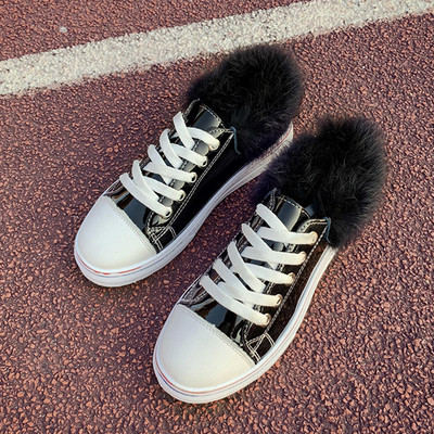 Γυναικέια casual αθλητικά παπούτσια  με μαύρο και κόκκινο χρώμα