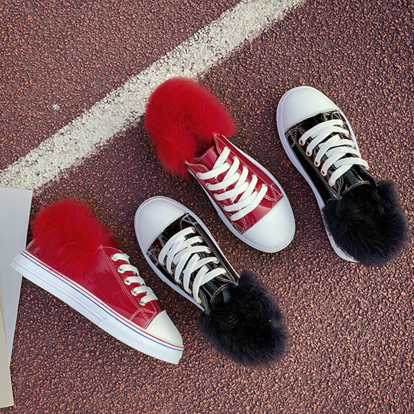 Γυναικέια casual αθλητικά παπούτσια  με μαύρο και κόκκινο χρώμα