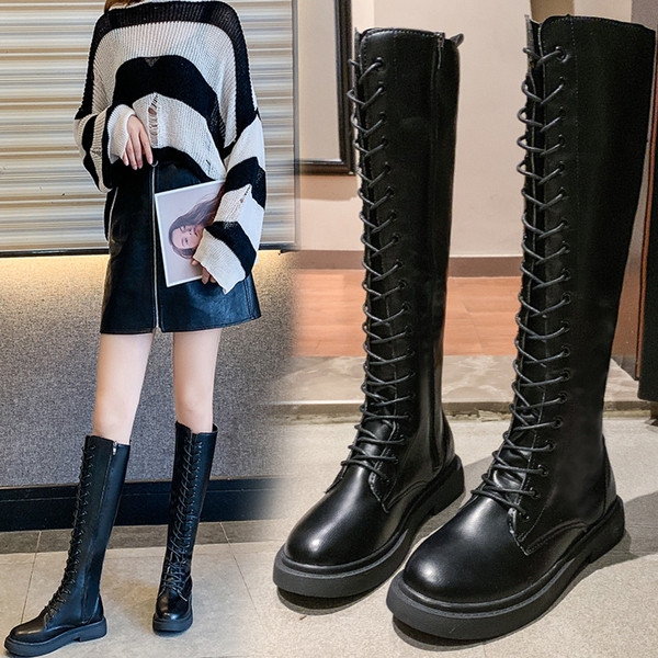 Cizme de dama din piele cu sireturi si talpa plata de culoare neagra