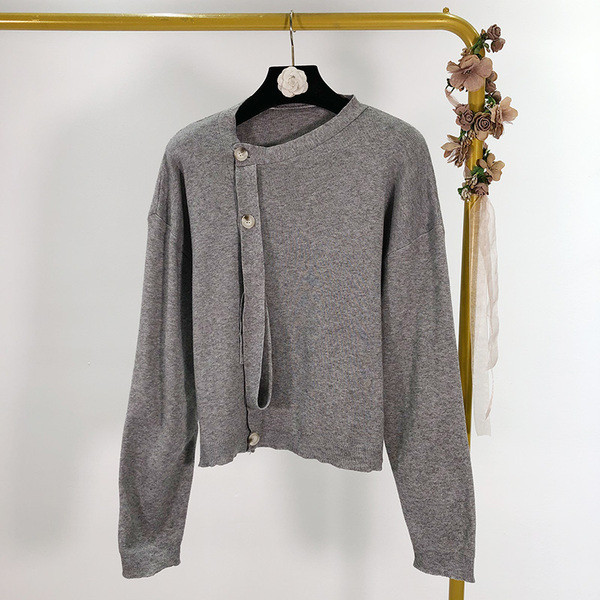 Női alkalmi mellény aszimmetrikus rögzítéssel több színben