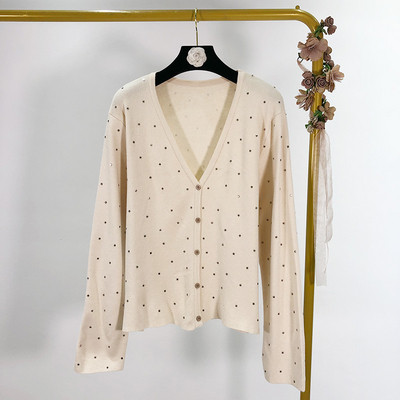 Vesta de dama scurta si lata cu elemente metalice in mai multe culori