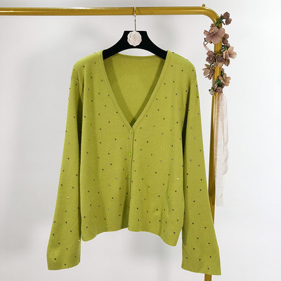 Vesta de dama scurta si lata cu elemente metalice in mai multe culori