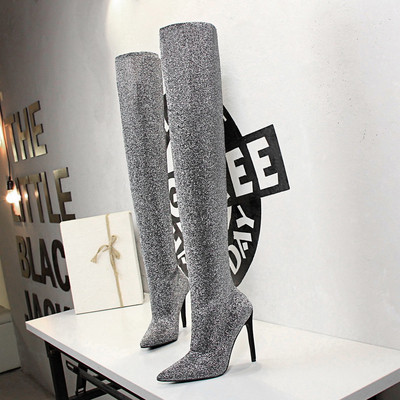 Κομψές γυναικείες μπότες με λεπτό τακούνι  και φερμουάρ σε διάφορα χρώματα